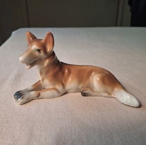 Ceramic Germam Shepherd, 4.5"
